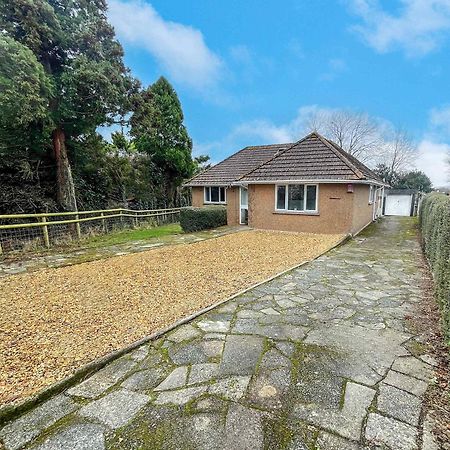 The Lockett Wonderful Large Bungalow Plympton, Plymouth Free Parking By Staystaycations Εξωτερικό φωτογραφία