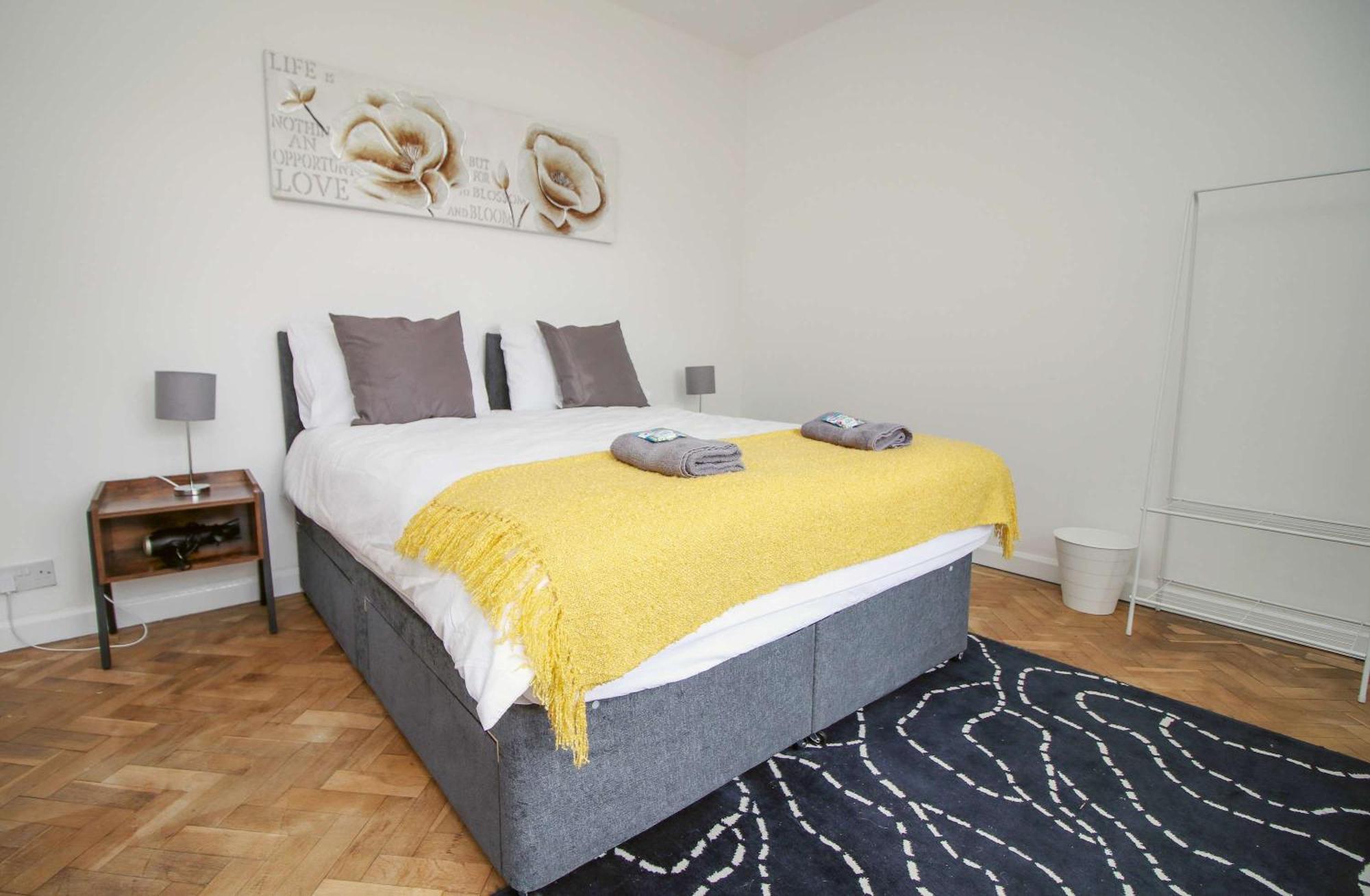 The Lockett Wonderful Large Bungalow Plympton, Plymouth Free Parking By Staystaycations Εξωτερικό φωτογραφία